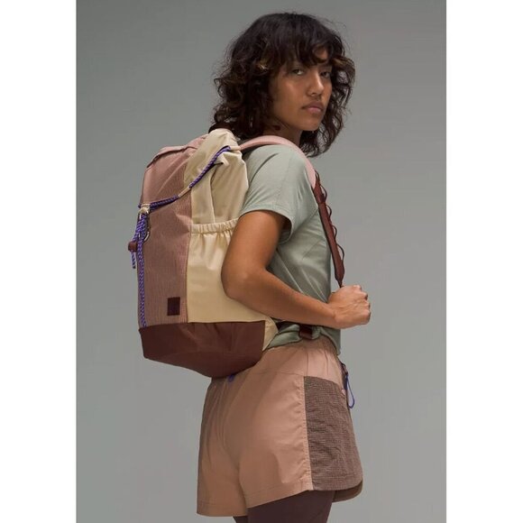 Lululemon Front Clip Backpack 21L Pink Clay OS - Picture 2 of 15